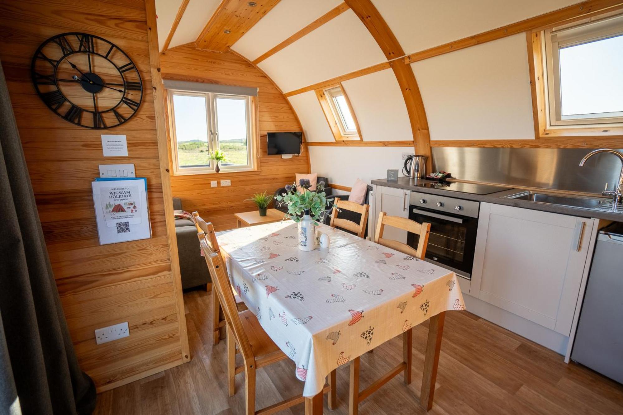 Wigtown By Wigwam Holidays 牛顿斯图尔特 外观 照片